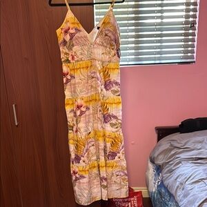 NWT GUESS lined floral dress and lightly padded bra top.